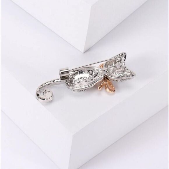 Cat Brooch - Picture 3 of 6